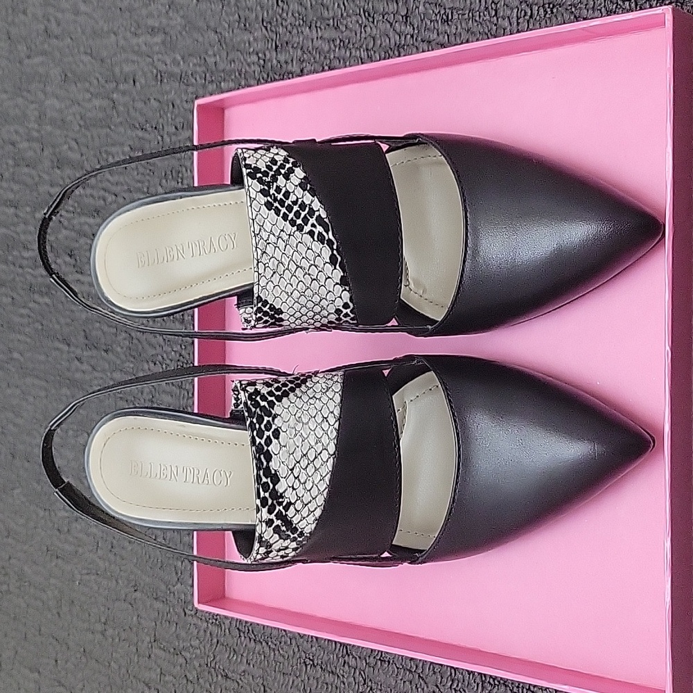 Ellen Tracy Leather Black/Snakeprint strap pumps US 7.5